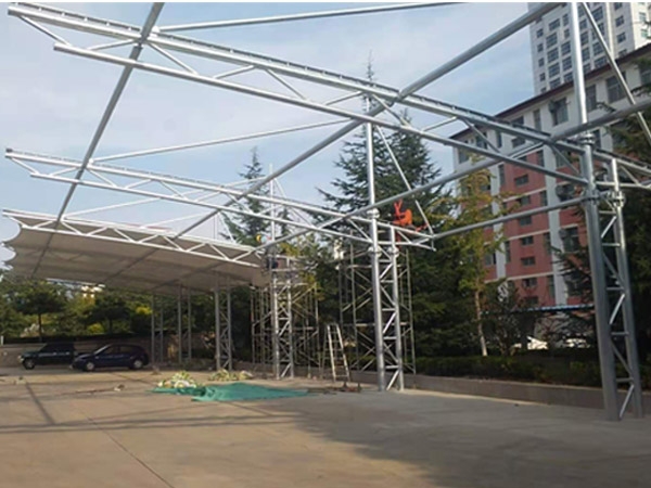 煙臺(tái)方圓集團(tuán)膜結(jié)構(gòu)車棚